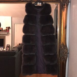 Most beautiful blue arctic fox throw on